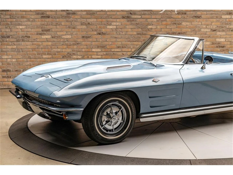1964 Chevrolet Corvette C2 - Image 10 of 31