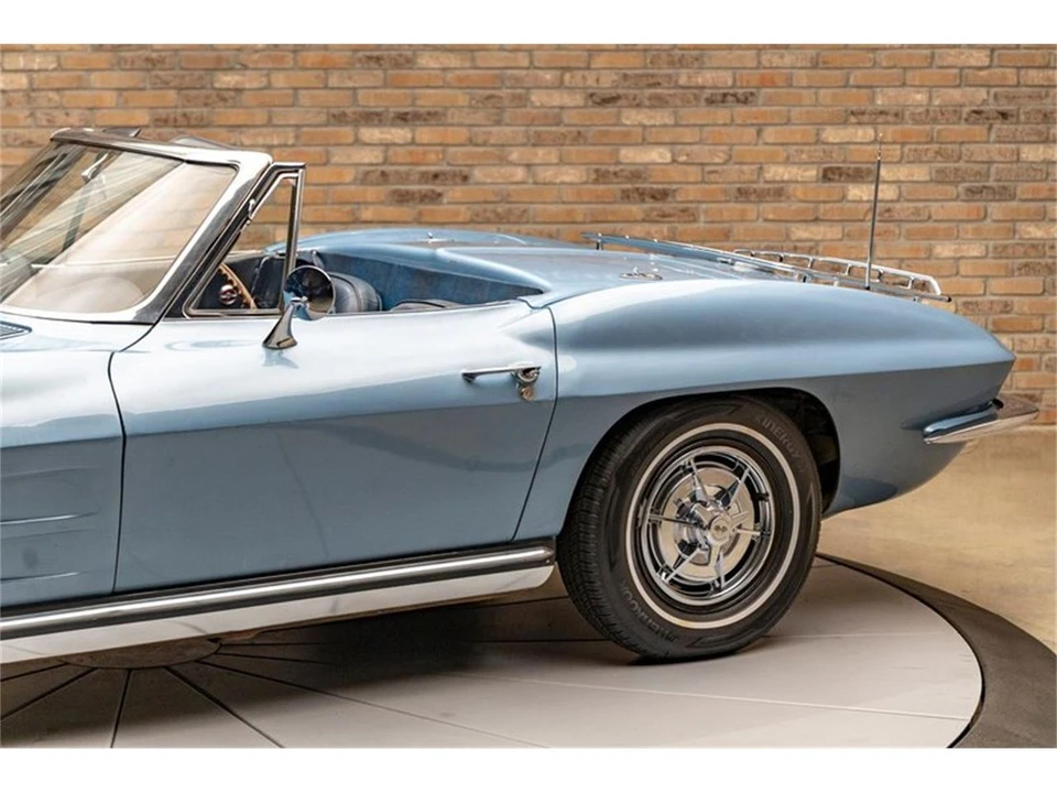 1964 Chevrolet Corvette C2 - Image 11 of 31