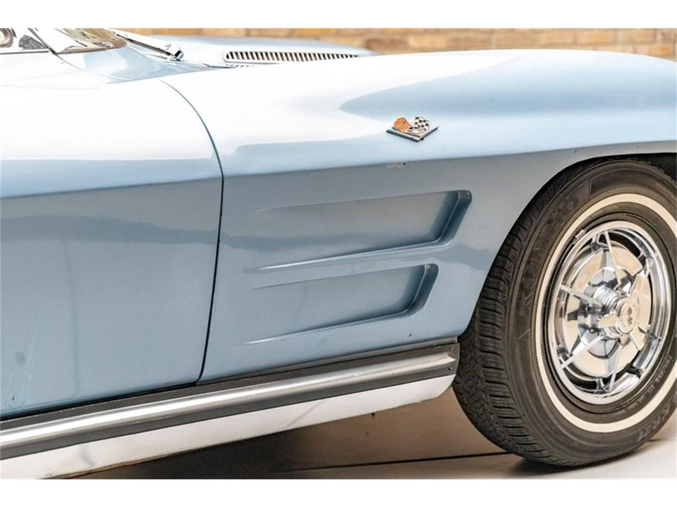 1964 Chevrolet Corvette C2 - Image 30 of 31