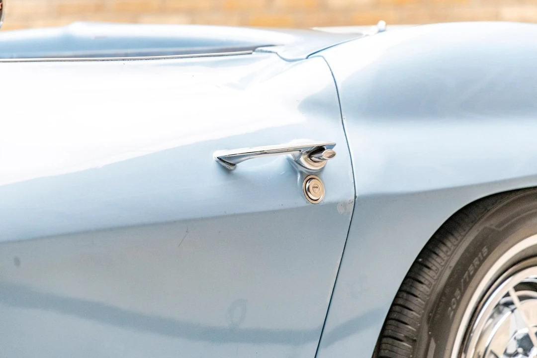 1964 Chevrolet Corvette C2 - Image 23 of 24