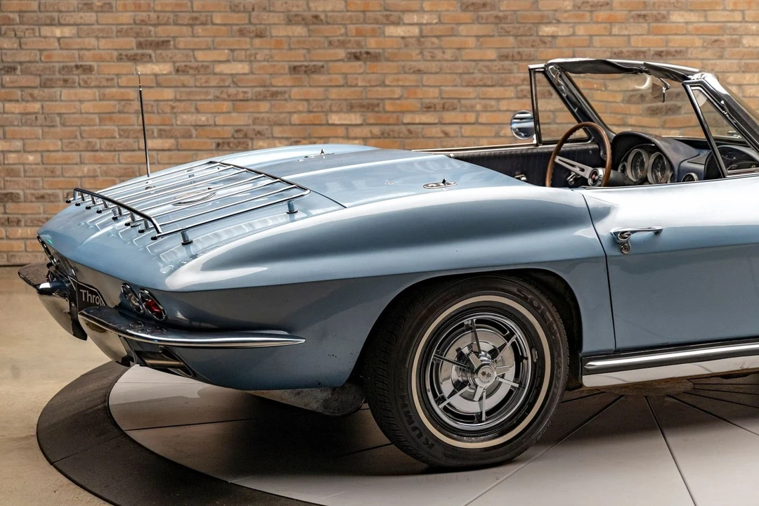 1964 Chevrolet Corvette C2 - Image 12 of 24