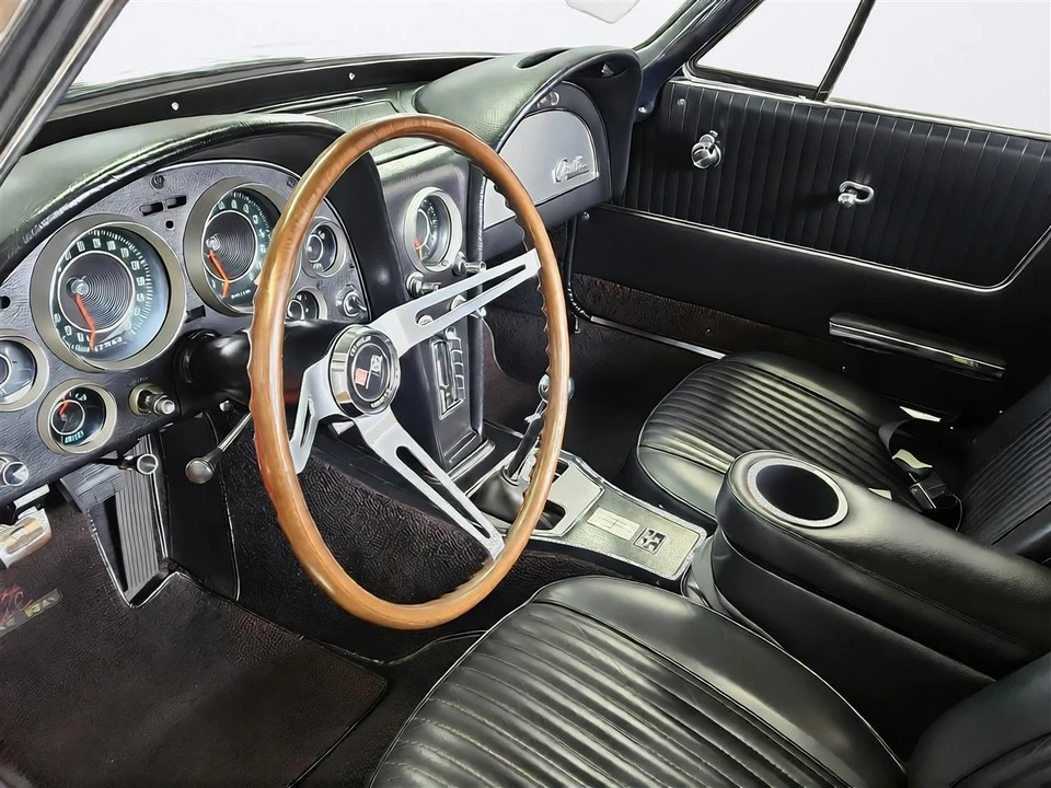 1964 Chevrolet Corvette C2 - Image 9 of 28