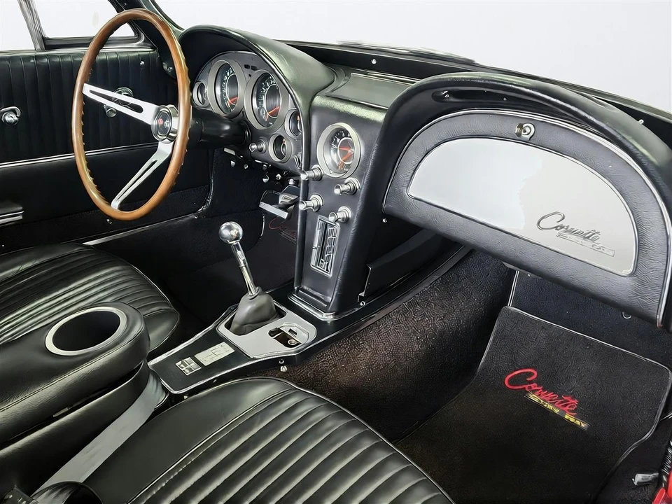 1964 Chevrolet Corvette C2 - Image 16 of 28