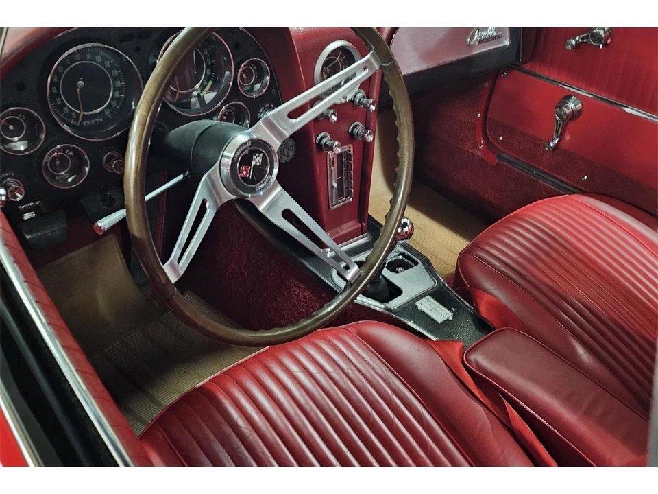 1964 Chevrolet Corvette C2 - Image 2 of 3