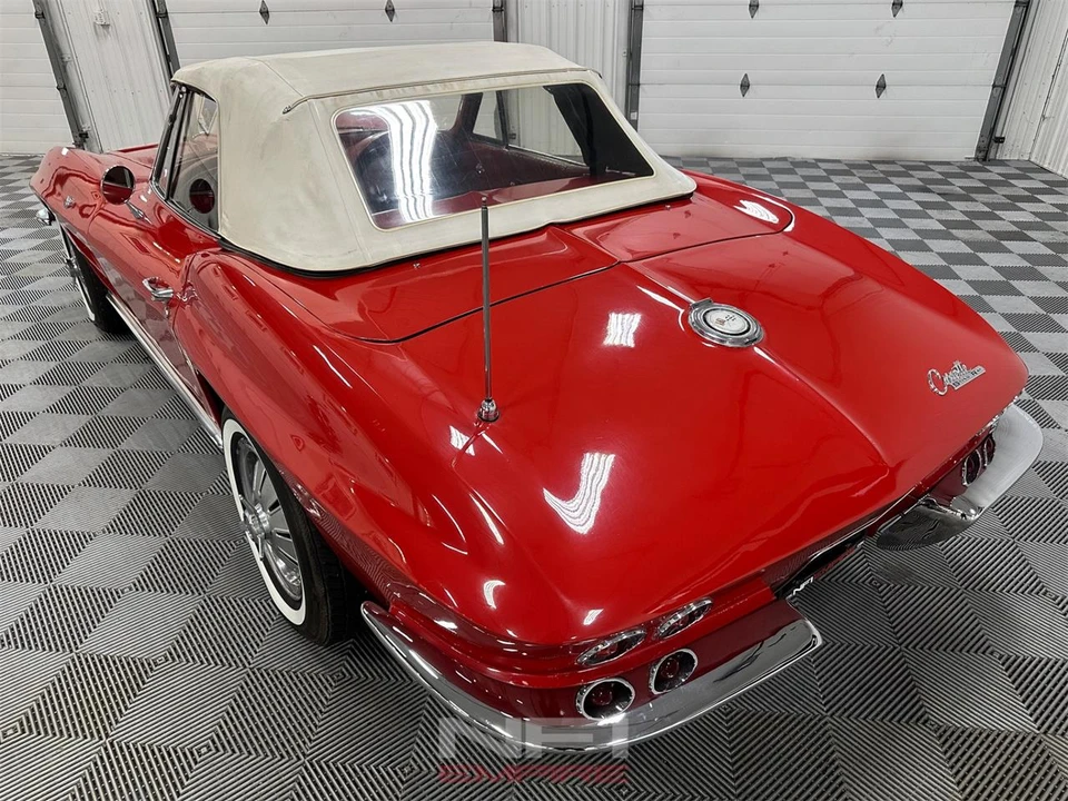 1964 Chevrolet Corvette C2 - Image 19 of 31
