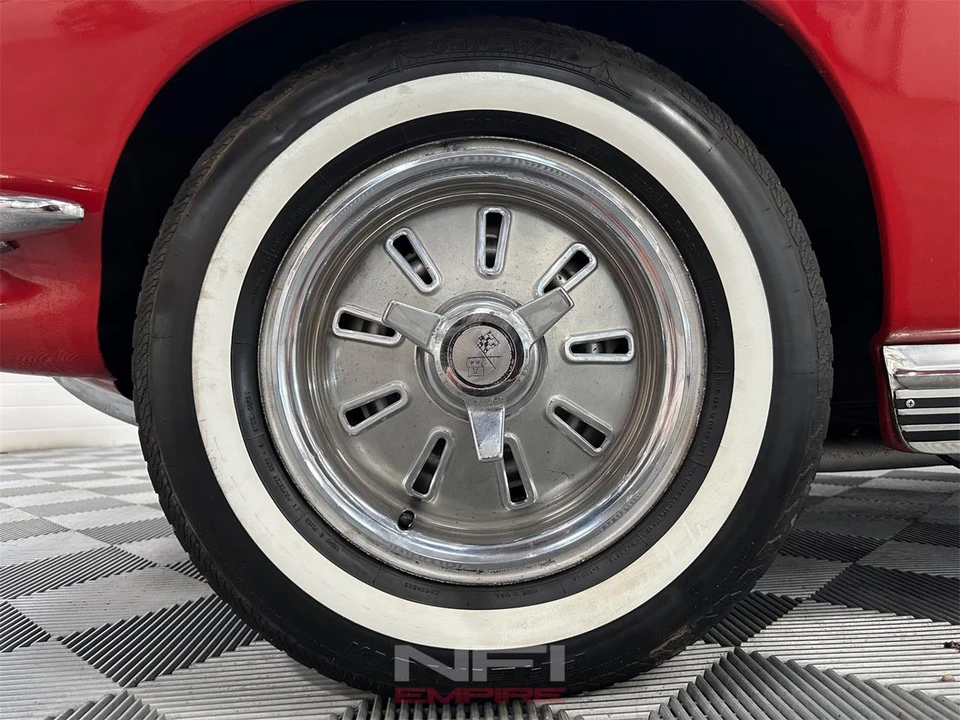 1964 Chevrolet Corvette C2 - Image 21 of 31