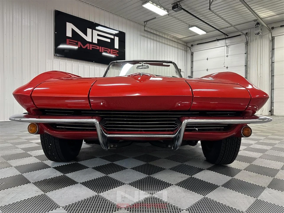 1964 Chevrolet Corvette C2 - Image 23 of 31