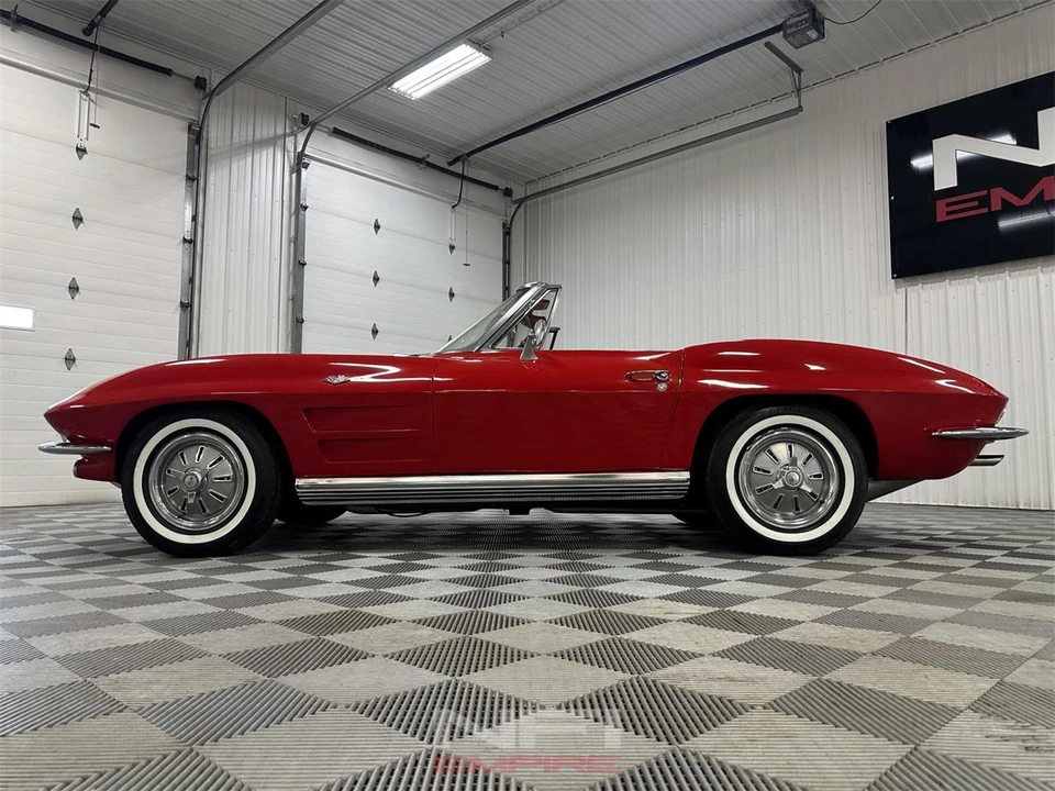 1964 Chevrolet Corvette C2 - Image 20 of 31