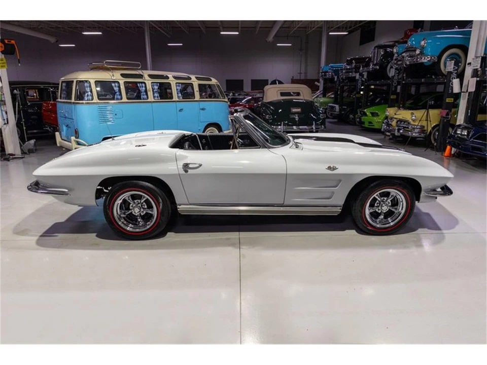 1964 Chevrolet Corvette C2 - Image 23 of 31