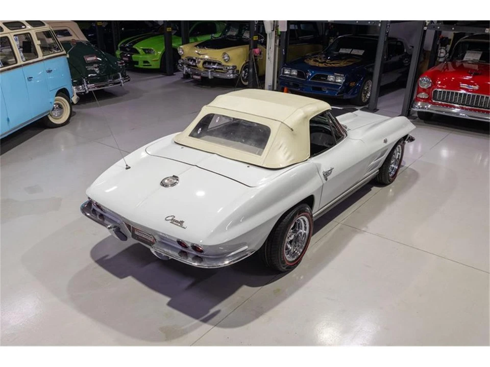 1964 Chevrolet Corvette C2 - Image 17 of 31