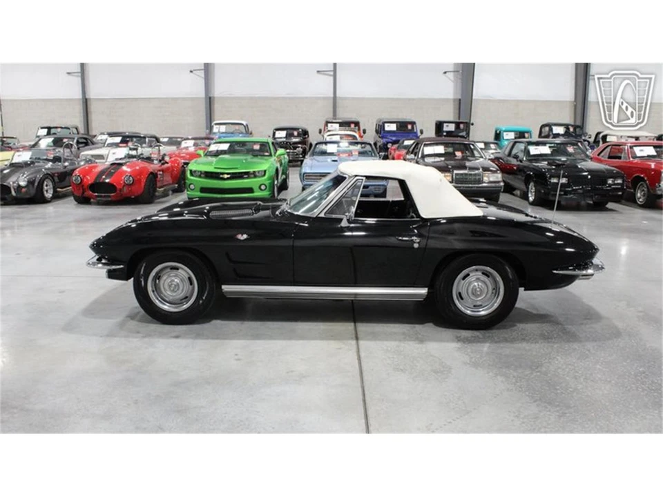1964 Chevrolet Corvette C2 - Image 11 of 31