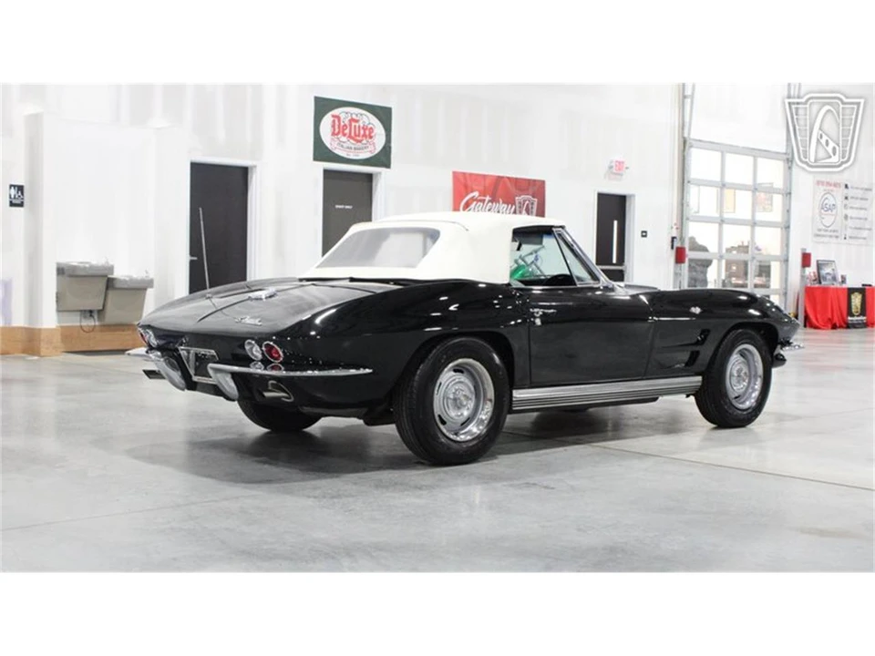 1964 Chevrolet Corvette C2 - Image 22 of 31