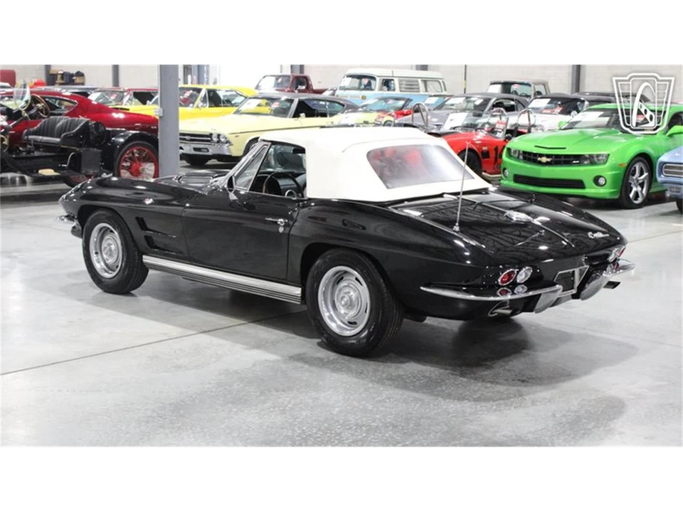 1964 Chevrolet Corvette C2 - Image 12 of 31