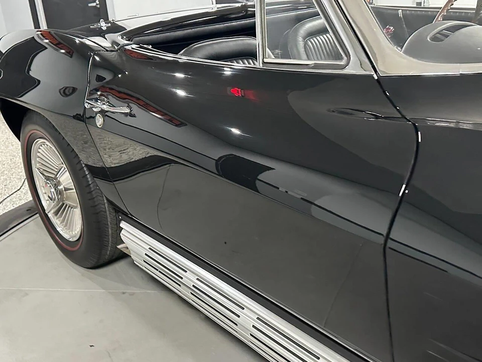 1964 Chevrolet Corvette C2 - Image 30 of 31