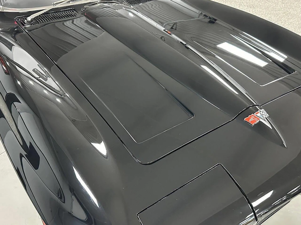 1964 Chevrolet Corvette C2 - Image 25 of 31