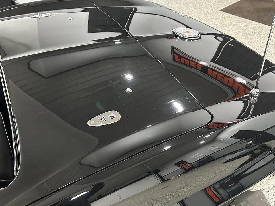 1964 Chevrolet Corvette C2 - Image 22 of 31