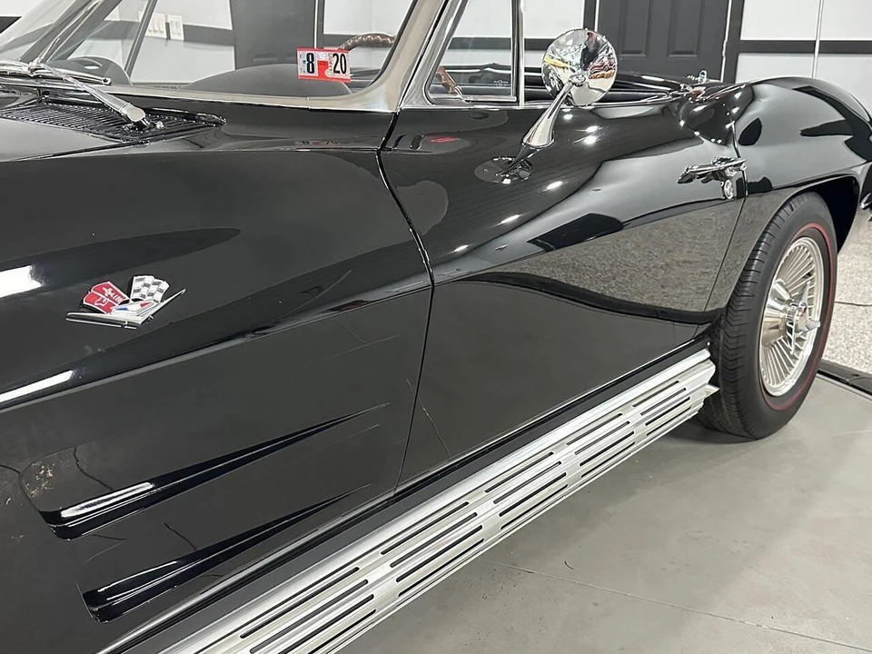 1964 Chevrolet Corvette C2 - Image 18 of 31