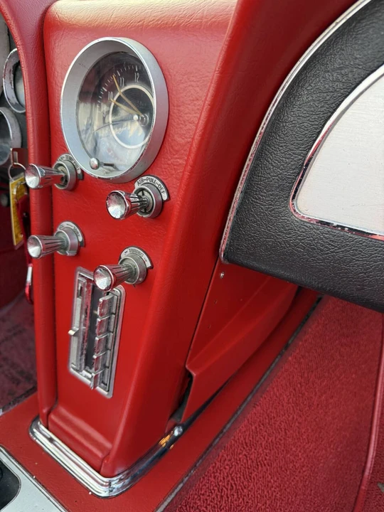 1964 Chevrolet Corvette C2 - Image 19 of 21