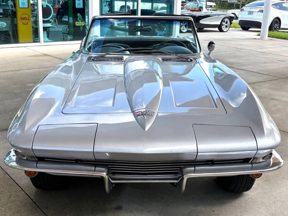 1964 Chevrolet Corvette C2 - Image 3 of 31
