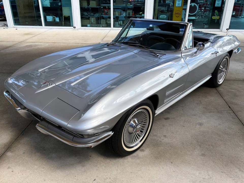 1964 Chevrolet Corvette C2 - Image 20 of 31