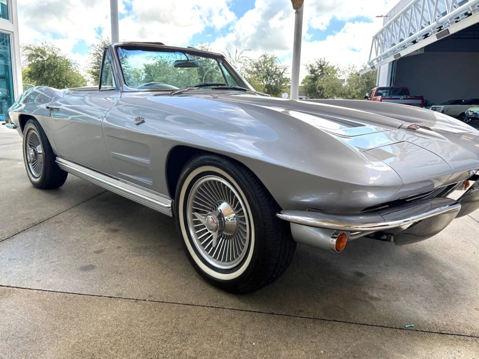 1964 Chevrolet Corvette C2 - Image 19 of 31