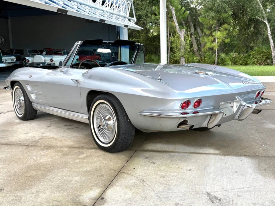 1964 Chevrolet Corvette C2 - Image 9 of 31