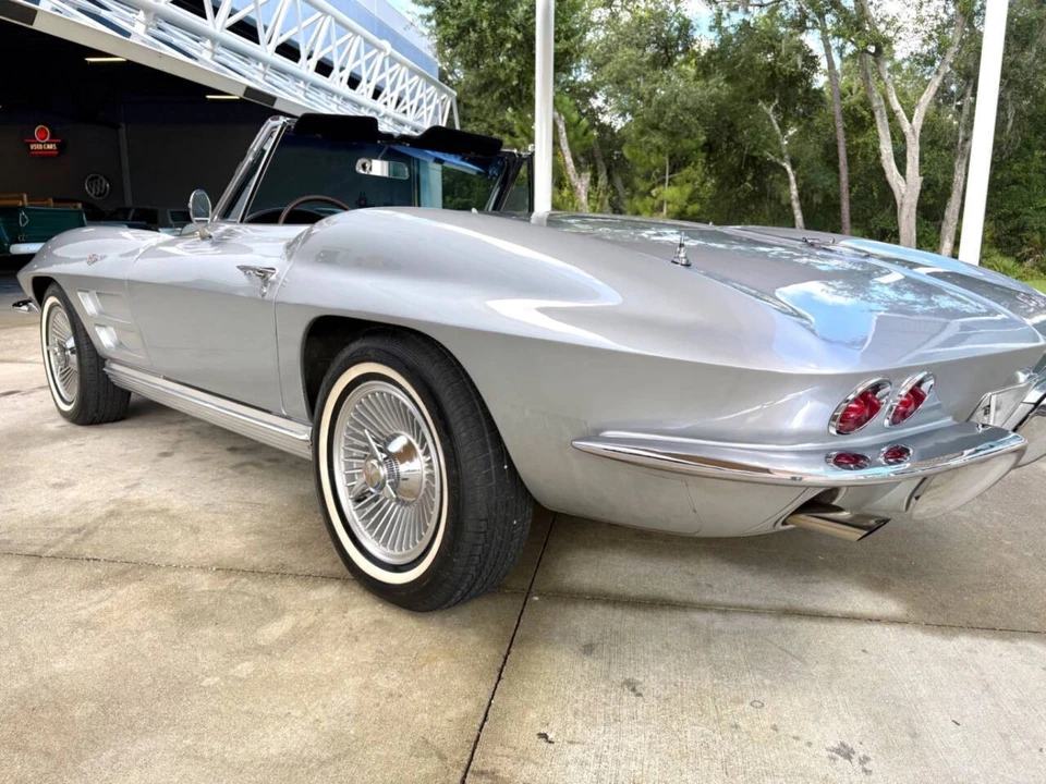 1964 Chevrolet Corvette C2 - Image 15 of 31