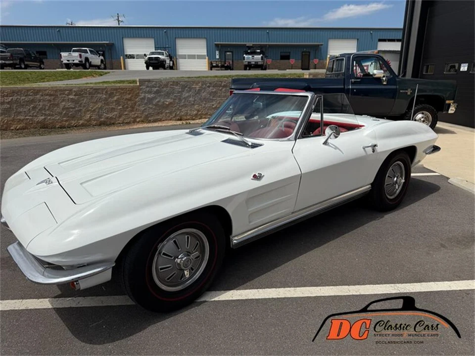 1964 Chevrolet Corvette C2 - Image 2 of 31