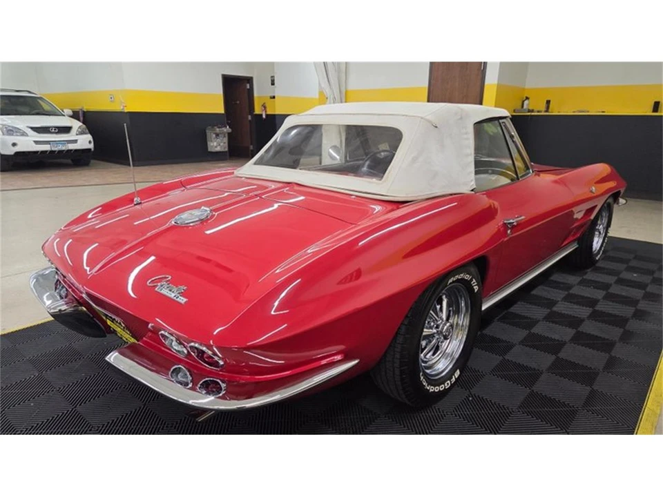 1964 Chevrolet Corvette C2 - Image 25 of 31