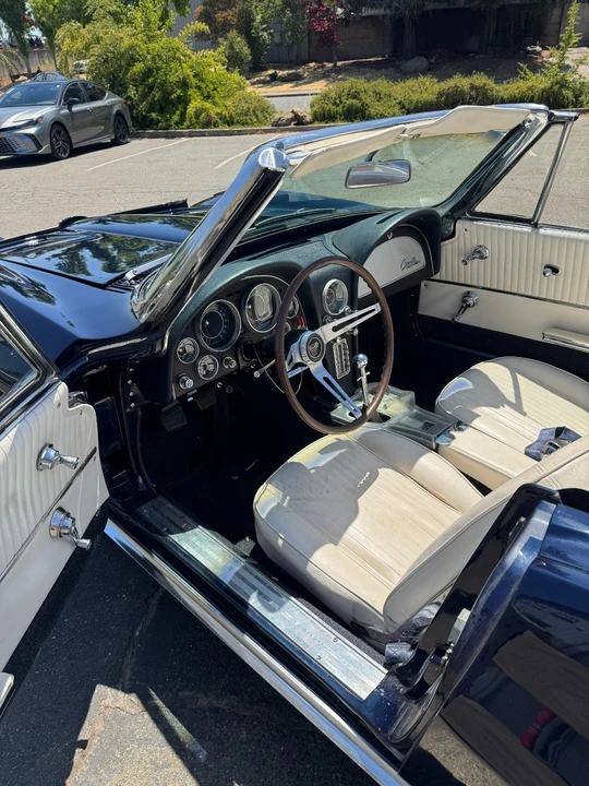 1964 Chevrolet Corvette C2 - Image 12 of 31