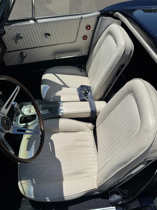 1964 Chevrolet Corvette C2 - Image 15 of 31
