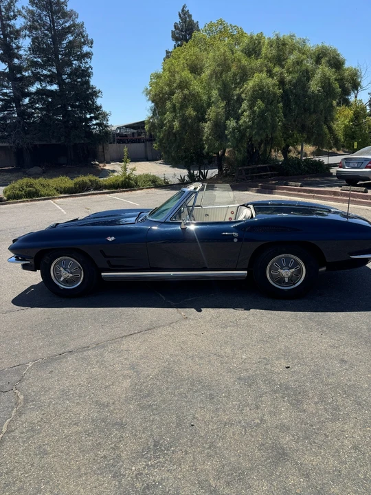 1964 Chevrolet Corvette C2 - Image 9 of 31