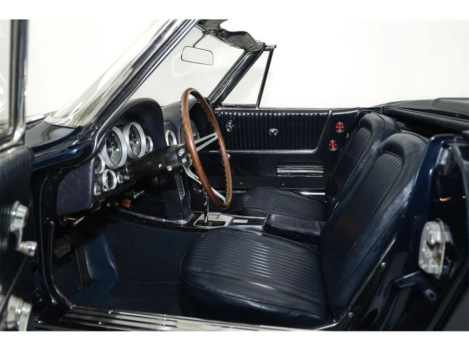 1964 Chevrolet Corvette C2 - Image 16 of 31
