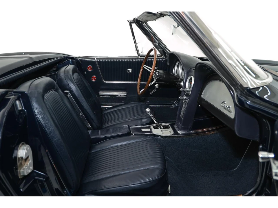 1964 Chevrolet Corvette C2 - Image 23 of 31