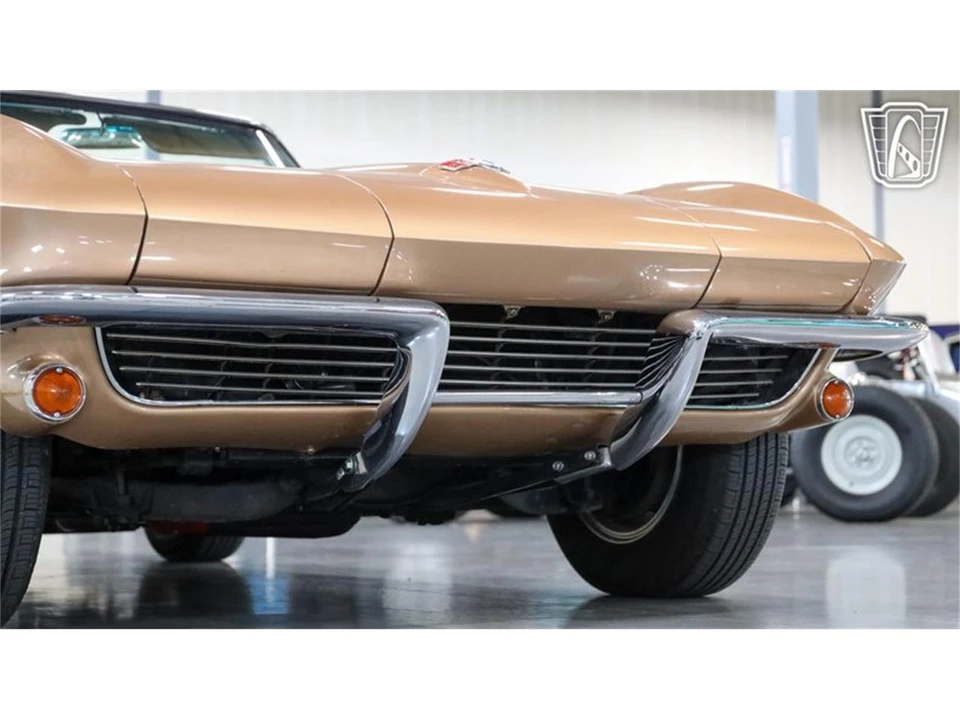 1964 Chevrolet Corvette C2 - Image 27 of 31