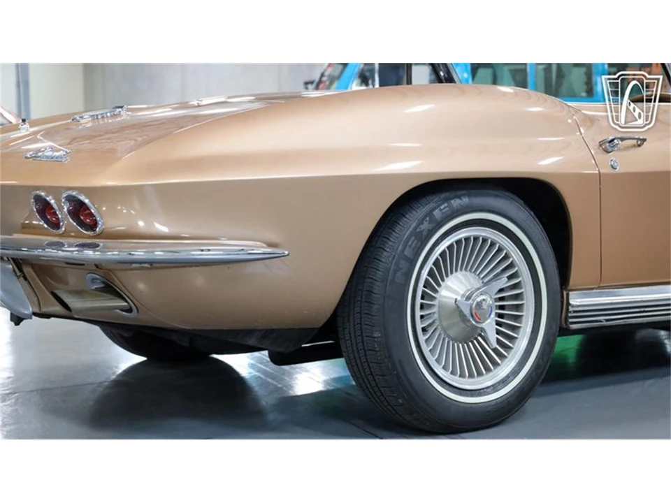 1964 Chevrolet Corvette C2 - Image 25 of 31