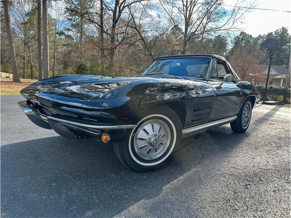 1964 Chevrolet Corvette C2 - Image 2 of 31