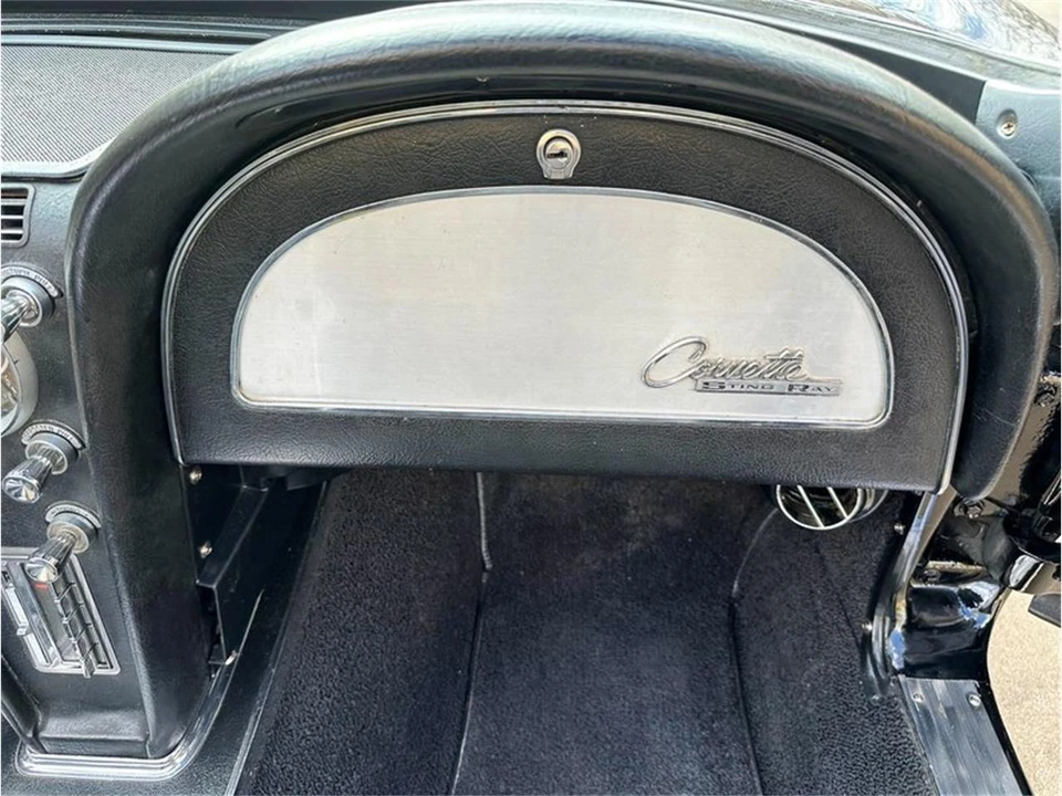 1964 Chevrolet Corvette C2 - Image 22 of 31