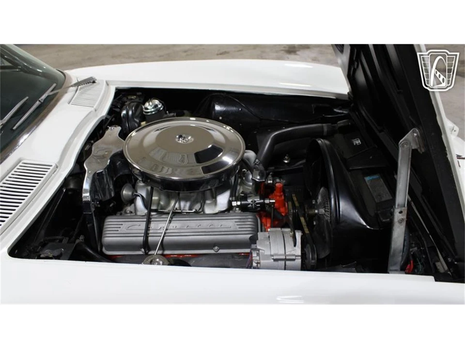 1964 Chevrolet Corvette C2 - Image 16 of 31