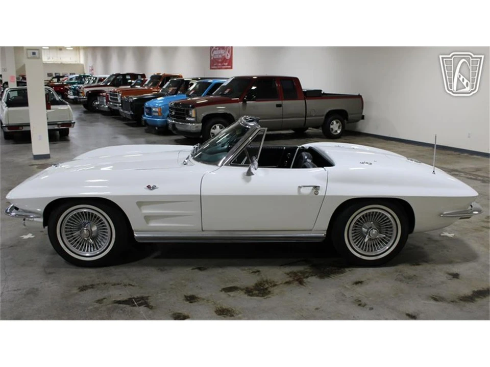 1964 Chevrolet Corvette C2 - Image 26 of 31