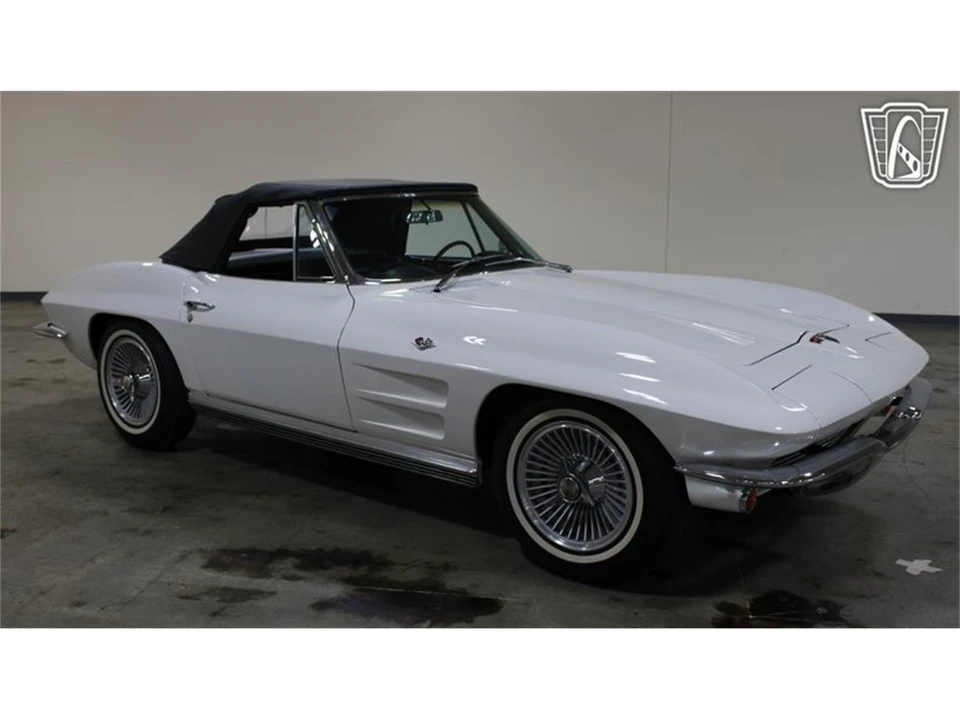 1964 Chevrolet Corvette C2 - Image 2 of 31
