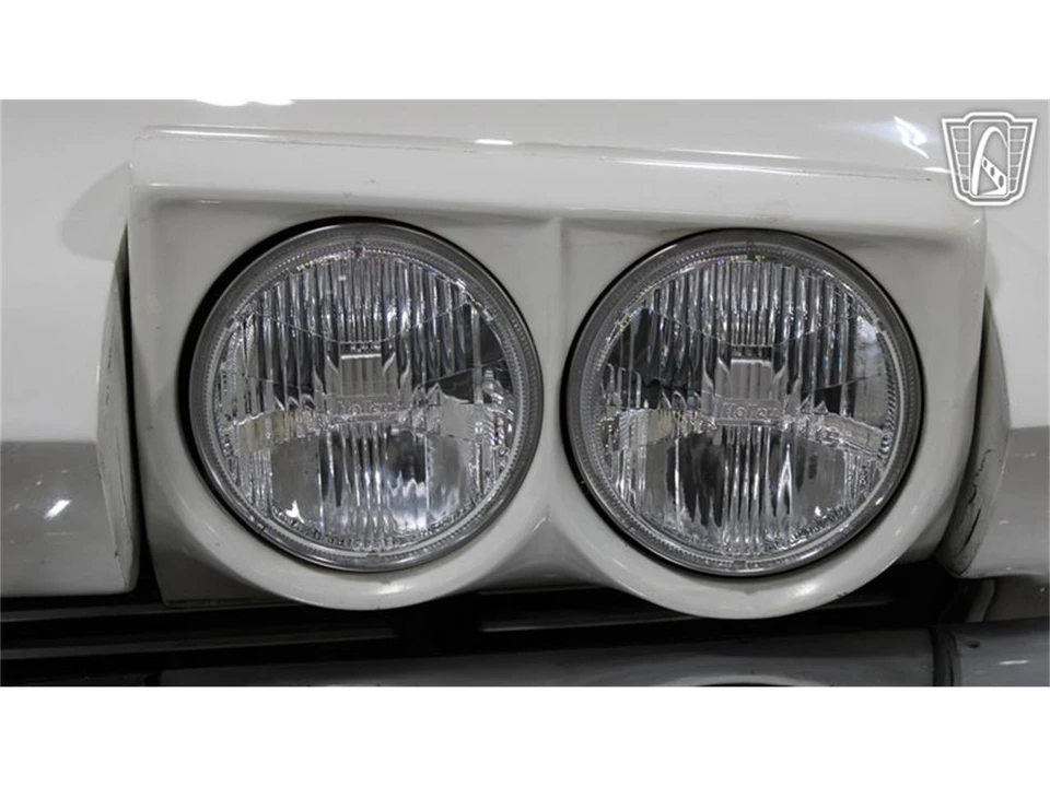 1964 Chevrolet Corvette C2 - Image 8 of 31