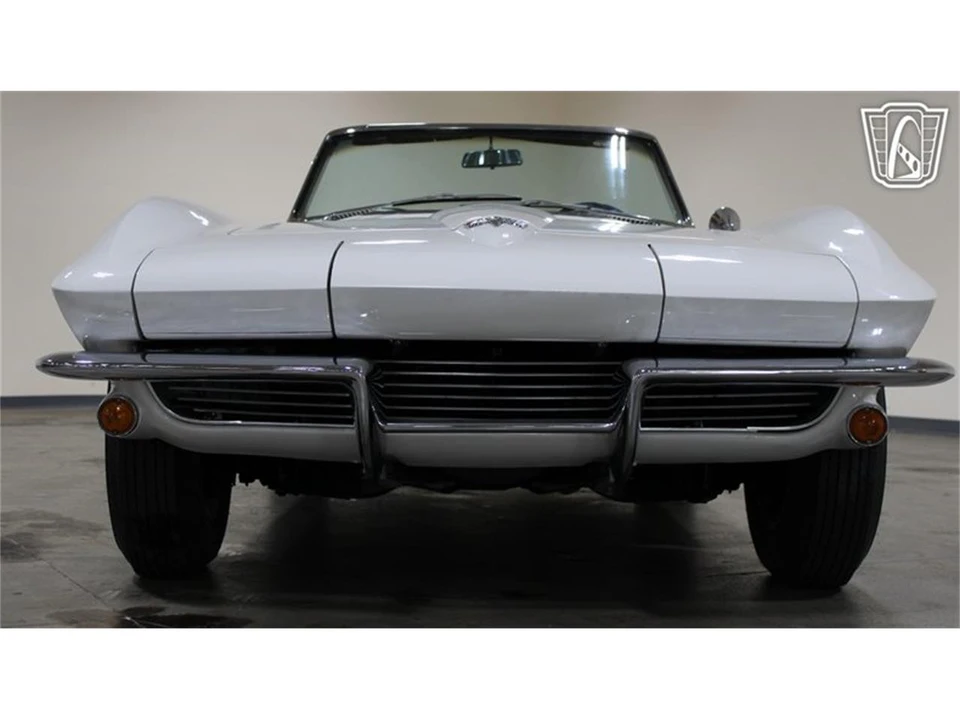 1964 Chevrolet Corvette C2 - Image 3 of 31