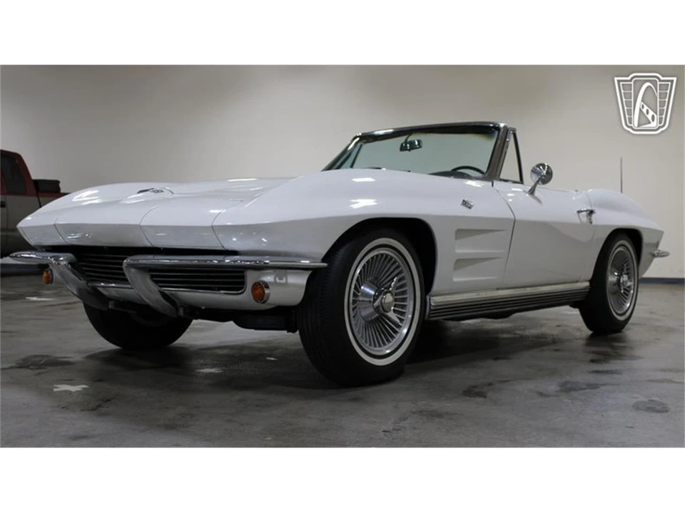 1964 Chevrolet Corvette C2 - Image 24 of 31