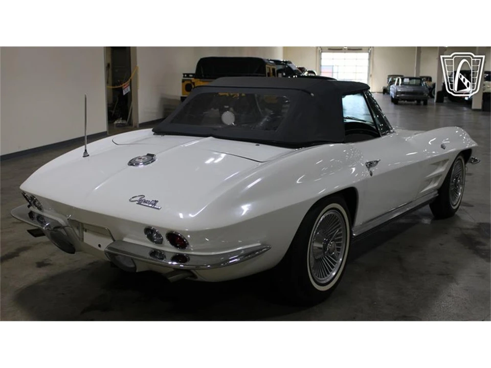 1964 Chevrolet Corvette C2 - Image 5 of 31