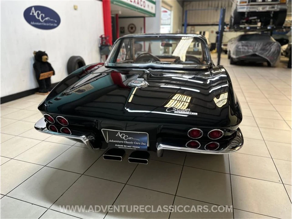 1964 Chevrolet Corvette C2 - Image 26 of 31