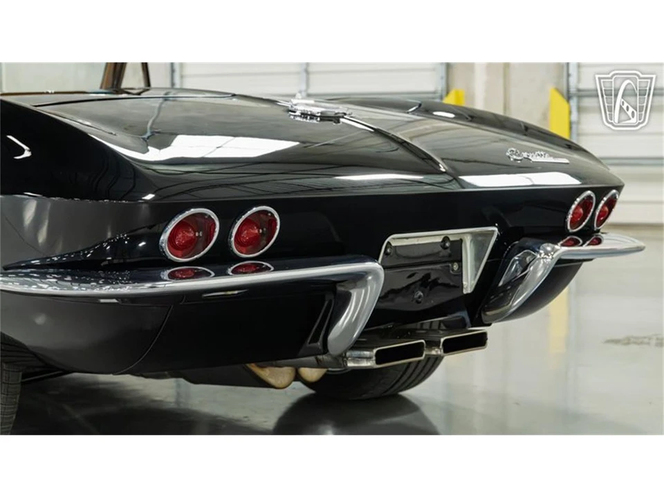 1964 Chevrolet Corvette C2 - Image 10 of 31