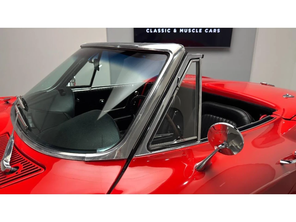 1964 Chevrolet Corvette C2 - Image 18 of 31