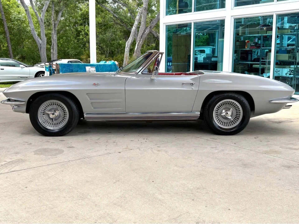 1964 Chevrolet Corvette C2 - Image 11 of 31