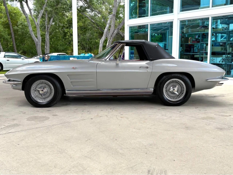 1964 Chevrolet Corvette C2 - Image 24 of 31